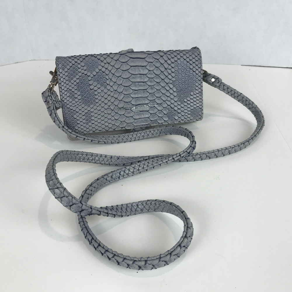 🌴 Adrienne Vittadini wallet + phone holder